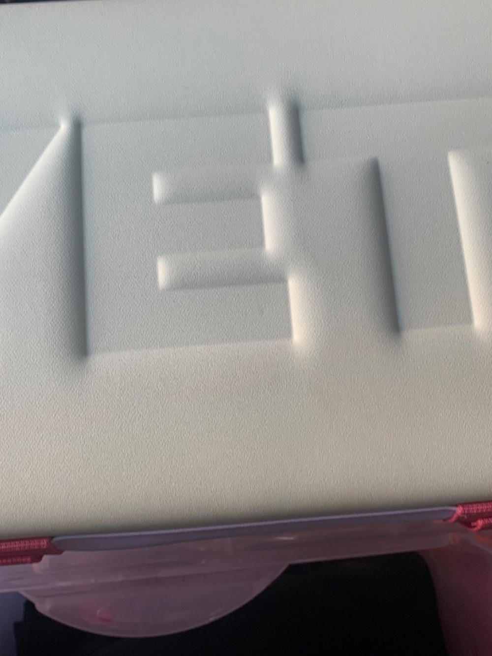 YETI TOTE - Picture 2 of 14